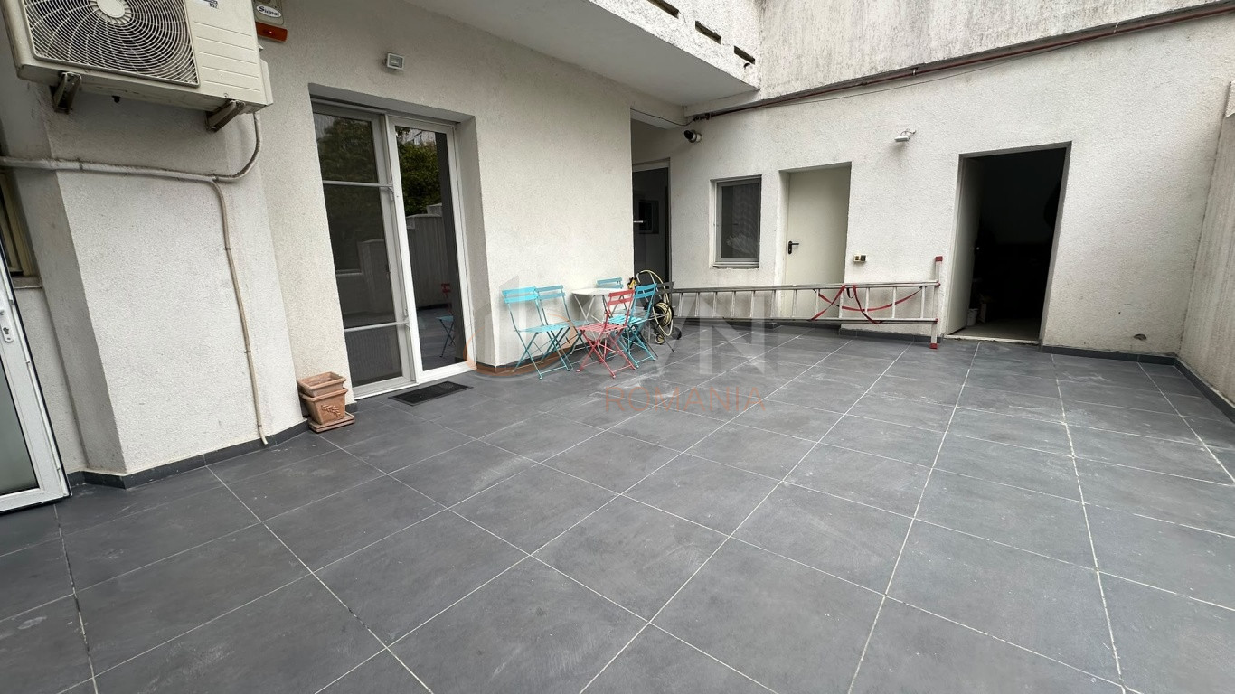 Apartament, 3 camere Bucuresti/1 Mai