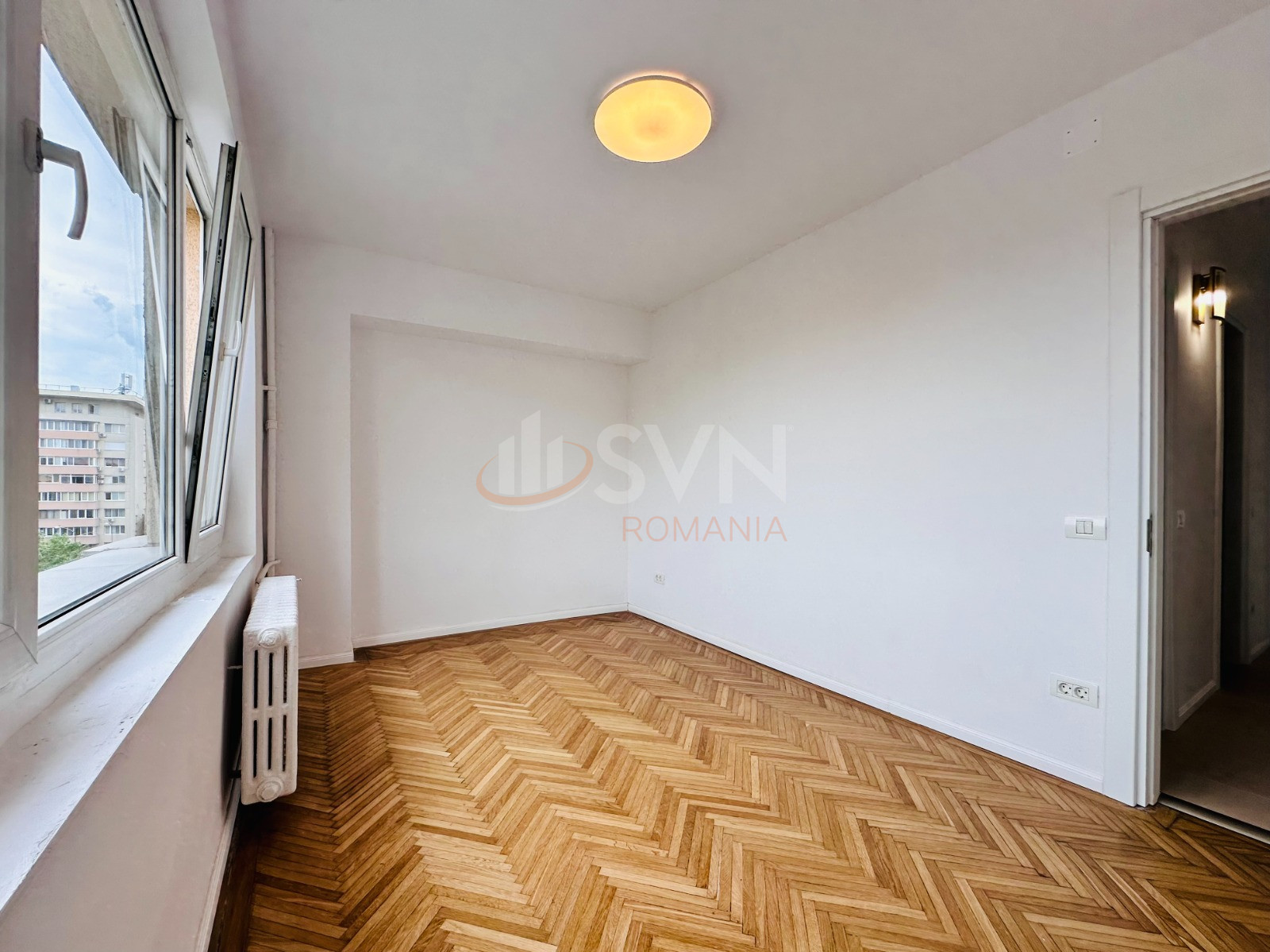 Apartament, 3 camere Bucuresti/P-ta Romana