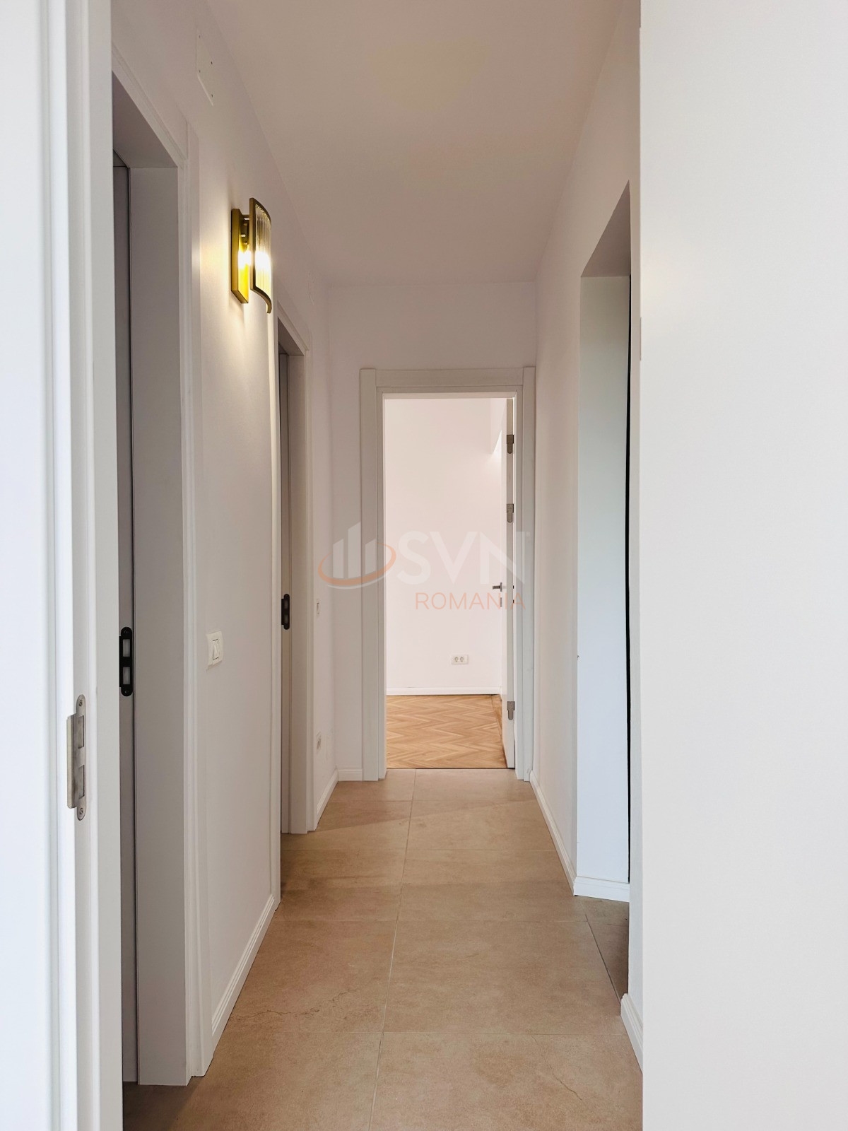 Apartament, 3 camere Bucuresti/P-ta Romana