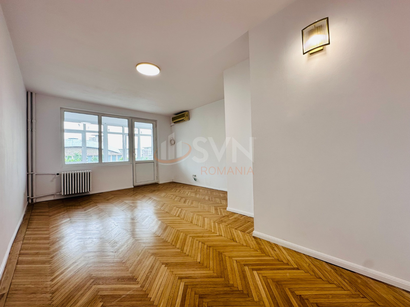 Apartament, 3 camere Bucuresti/P-ta Romana