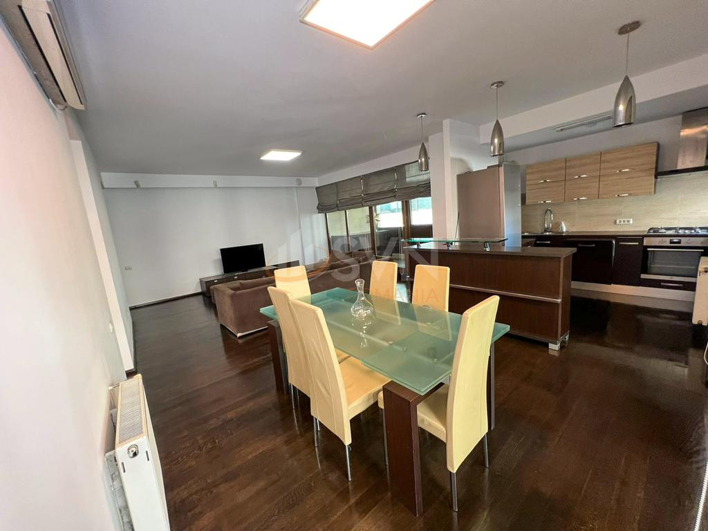 Apartament, 3 camere Bucuresti/Baneasa