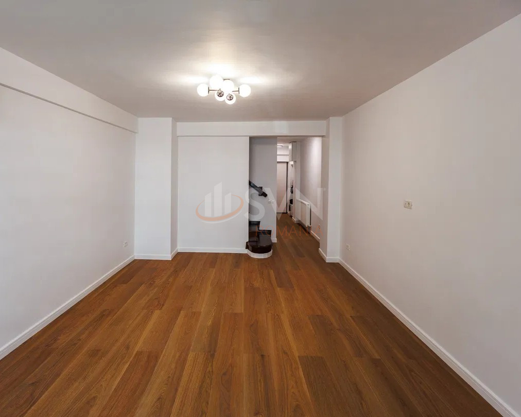 Apartament, 3 camere Bucuresti/Primaverii