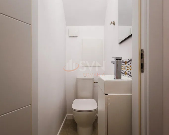 Apartament, 3 camere Bucuresti/Primaverii