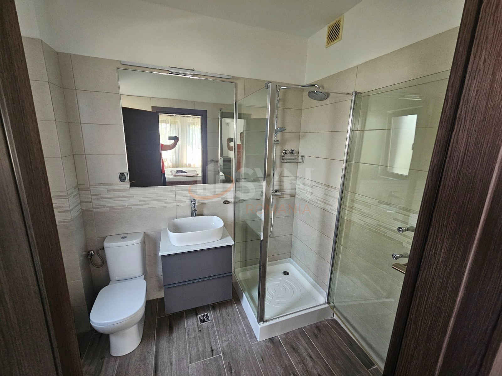 Apartament, 3 camere Bucuresti/Lacul Tei