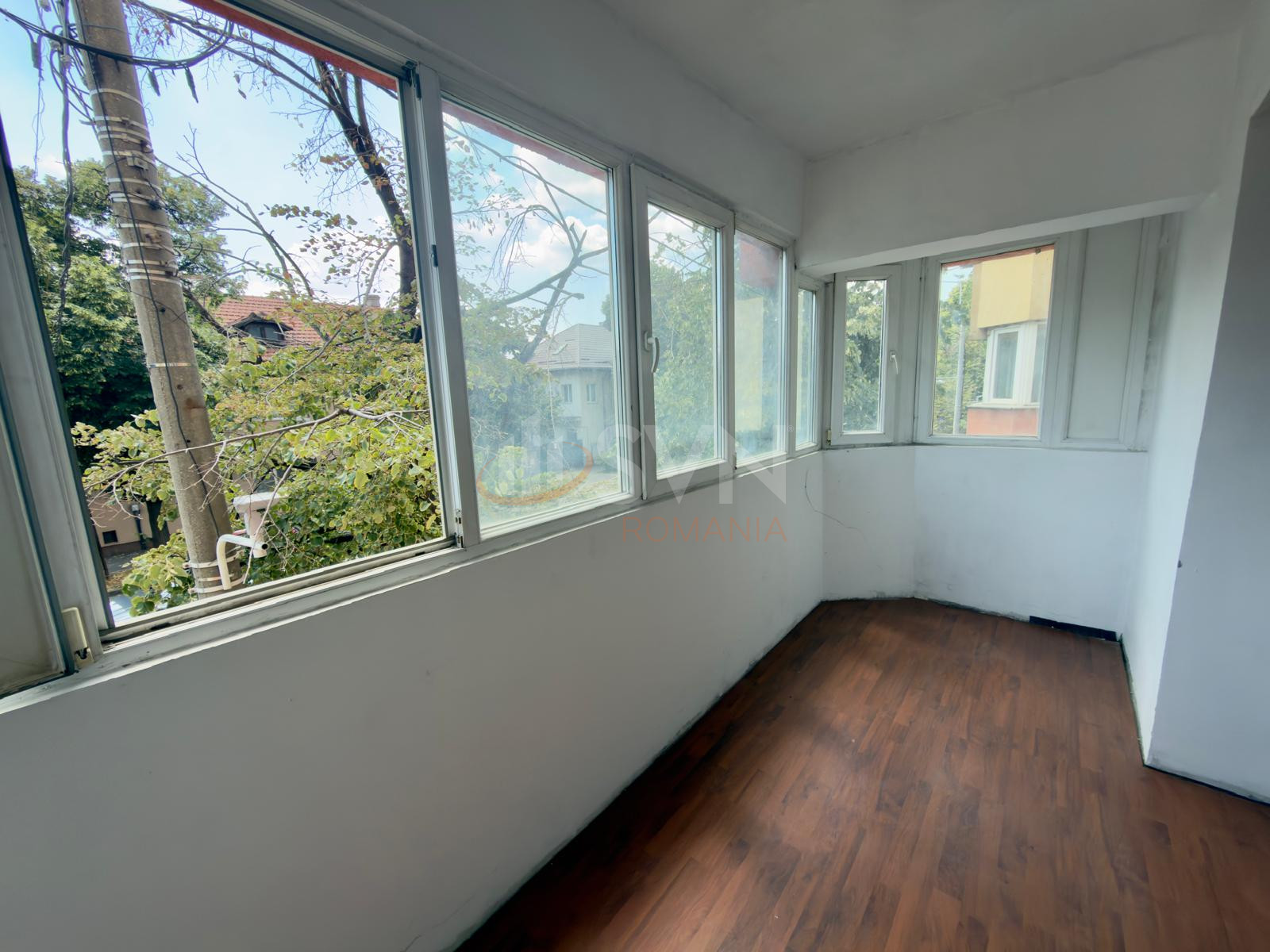 Apartament, 3 camere Bucuresti/Lacul Tei