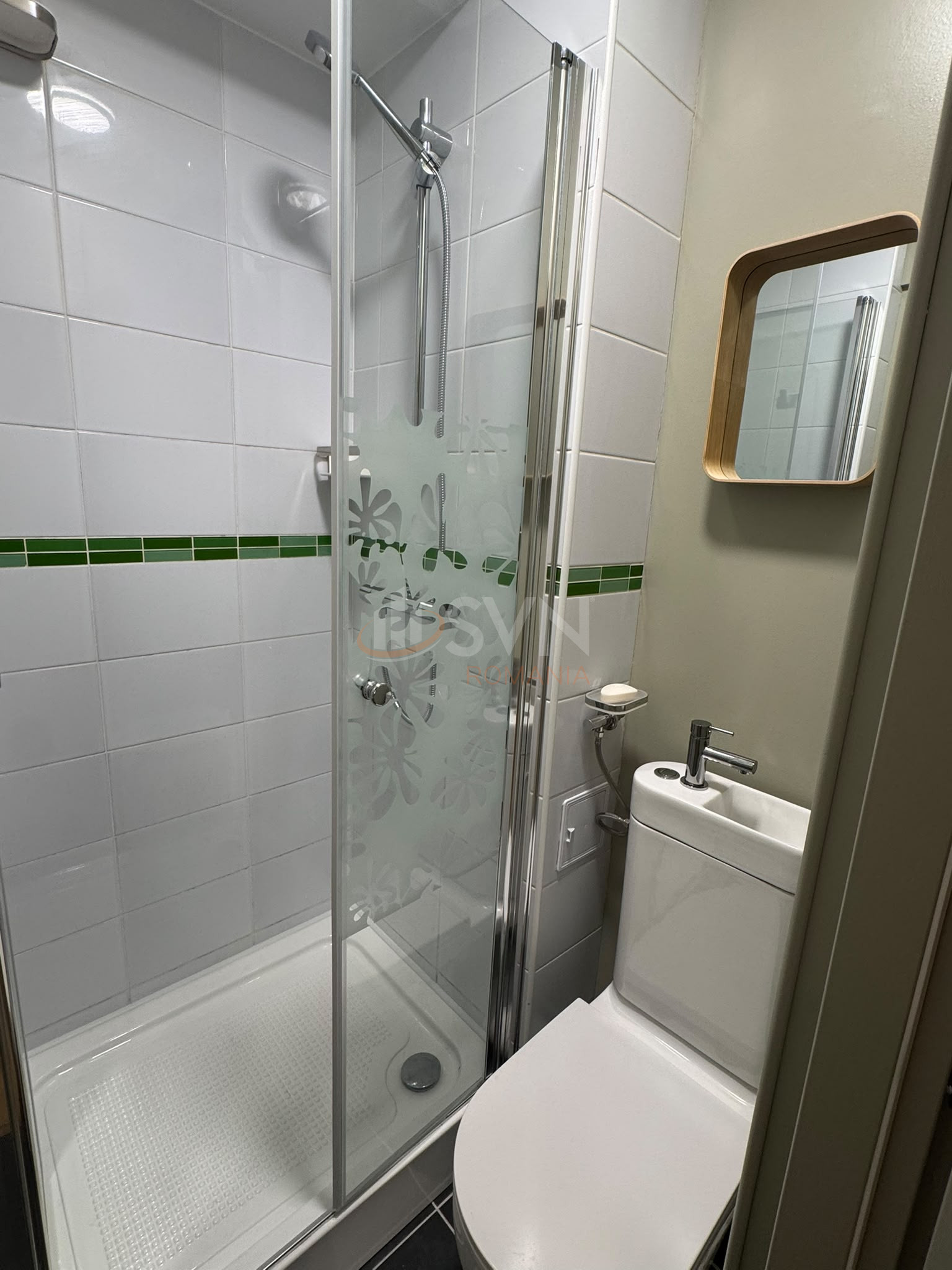 Apartament, 3 camere Bucuresti/P-ta Victoriei