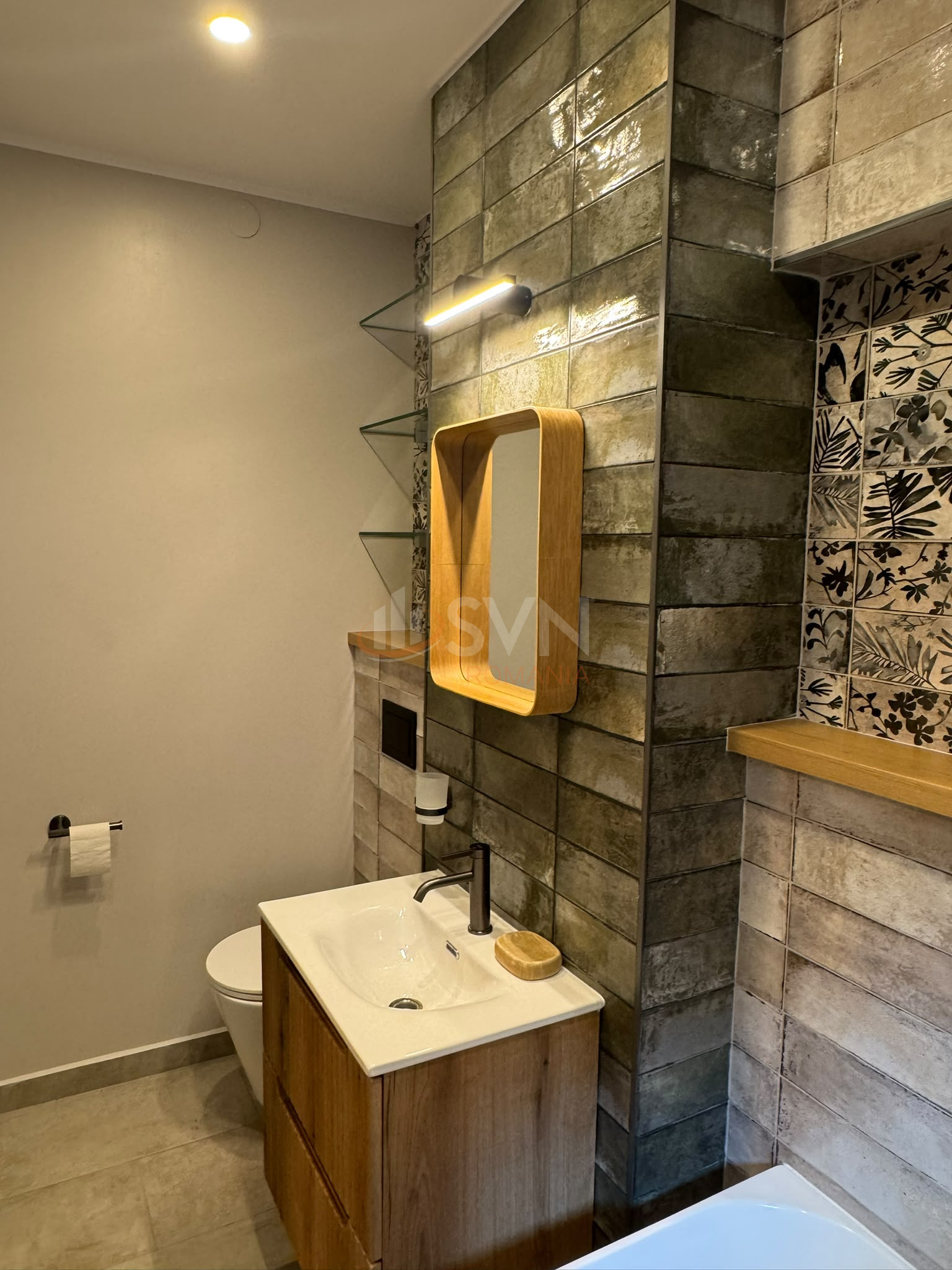 Apartament, 3 camere Bucuresti/P-ta Victoriei