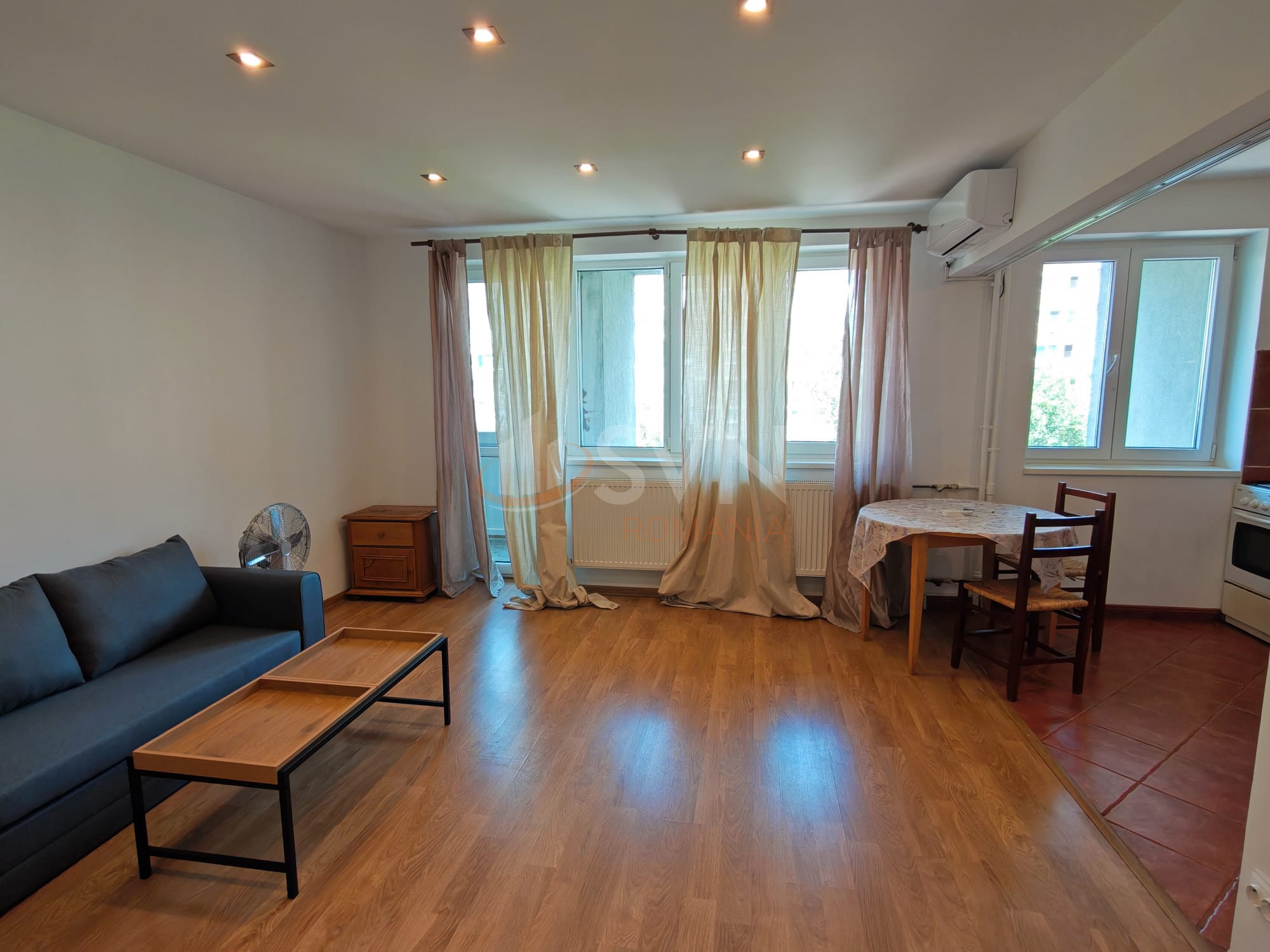 Apartament, 3 camere Bucuresti/Timisoara