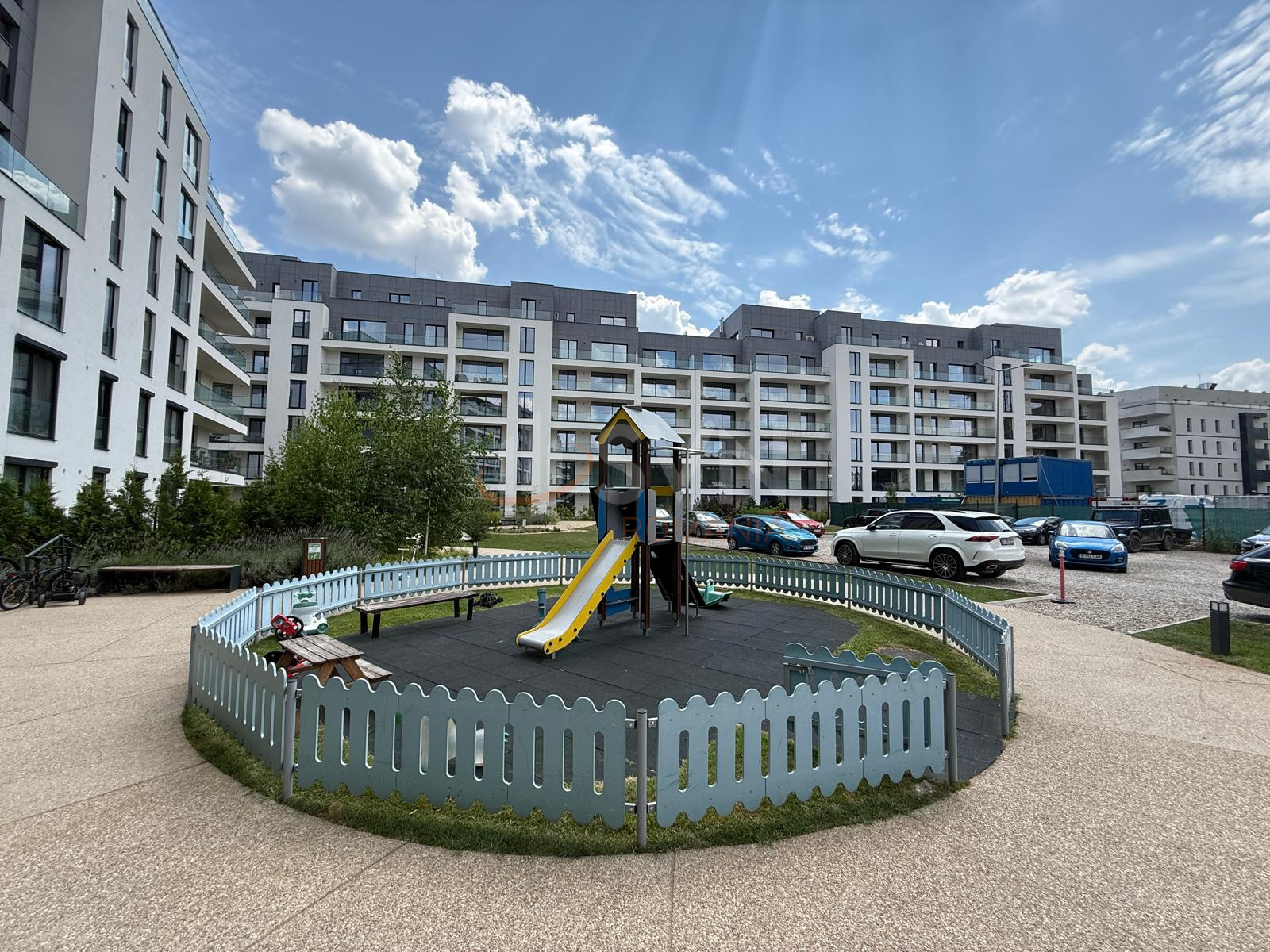 Apartament, 3 camere Bucuresti/Baneasa