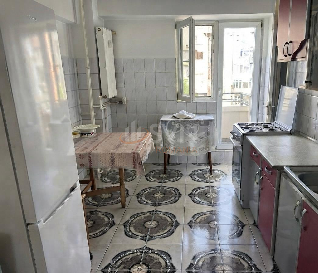 Apartament, 3 camere Bucuresti/Unirii