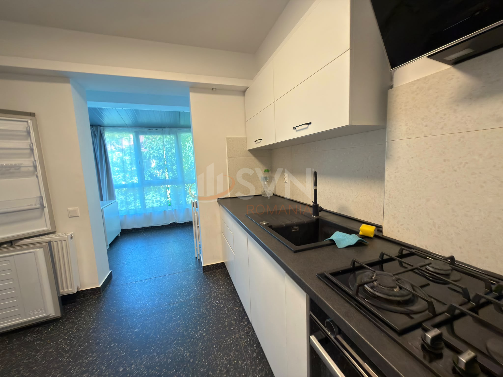 Apartament, 3 camere Bucuresti/Primaverii