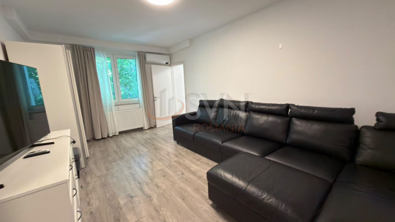 Apartament, 3 camere Bucuresti/Primaverii