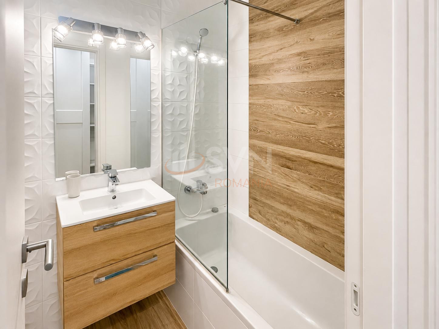 Apartament, 3 camere Bucuresti/Victoriei