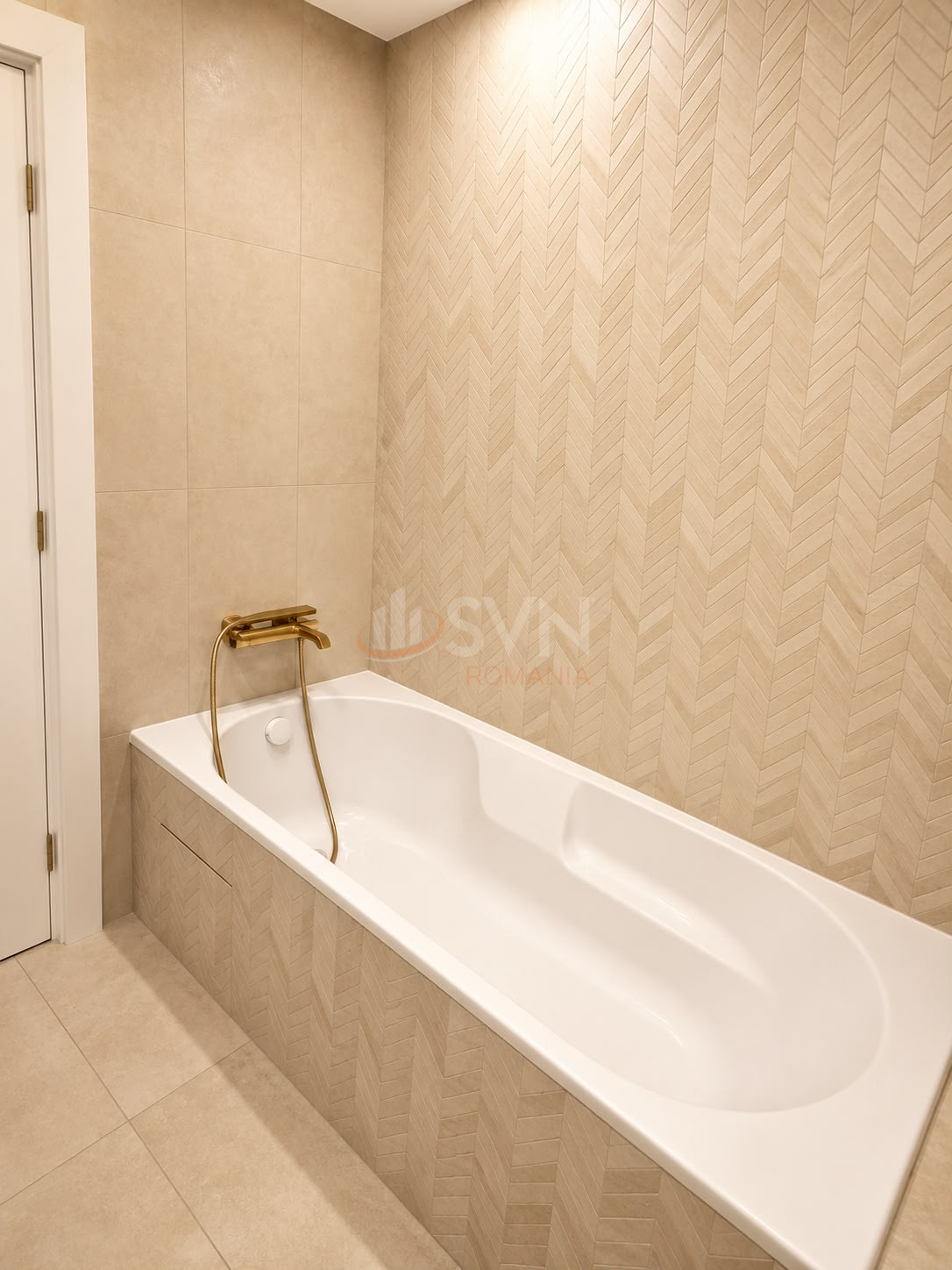 Apartament, 3 camere Bucuresti/P-ta Victoriei