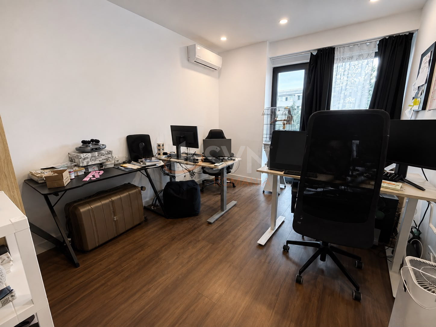 Apartament, 3 camere Bucuresti/P-ta Victoriei