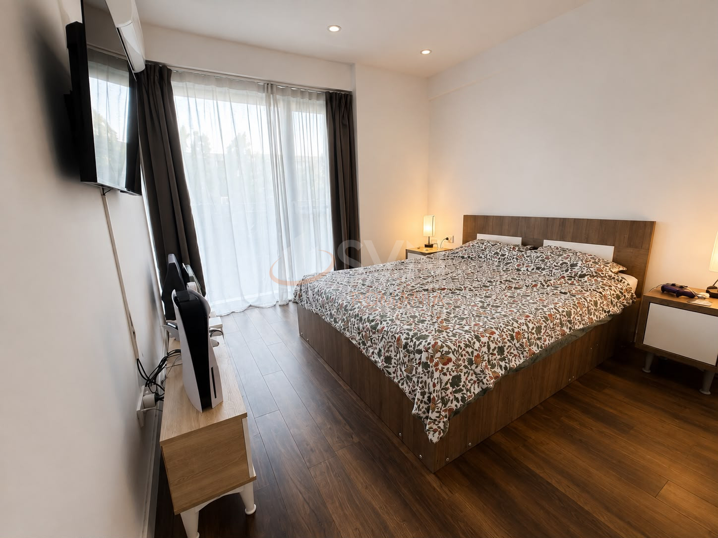 Apartament, 3 camere Bucuresti/P-ta Victoriei