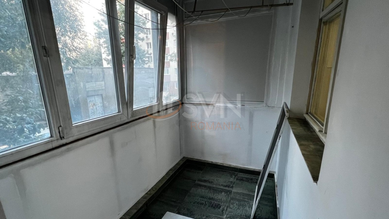 Apartament, 3 camere Bucuresti/Vatra Luminoasa