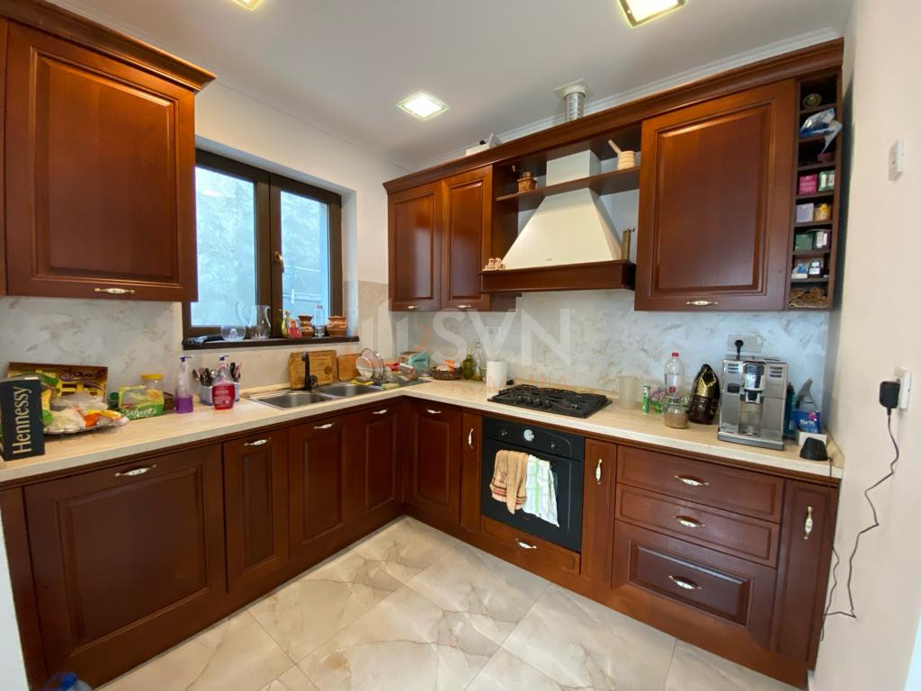 Apartament, 3 camere Bucuresti/Piata Victoriei