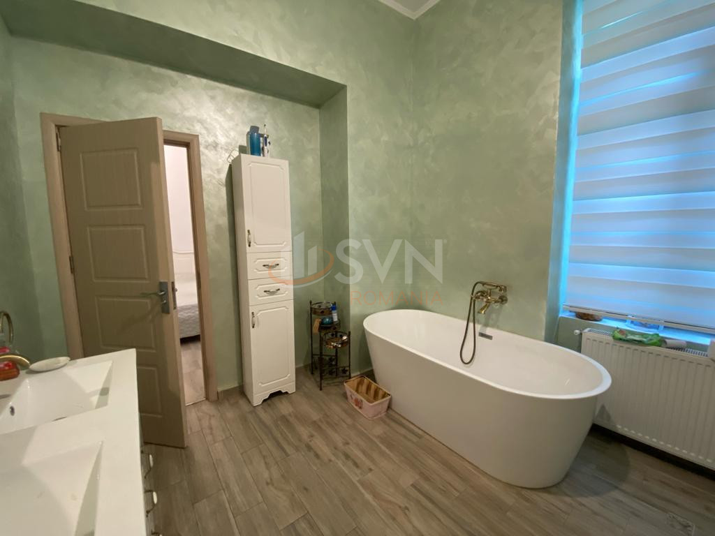 Apartament, 3 camere Bucuresti/Piata Victoriei