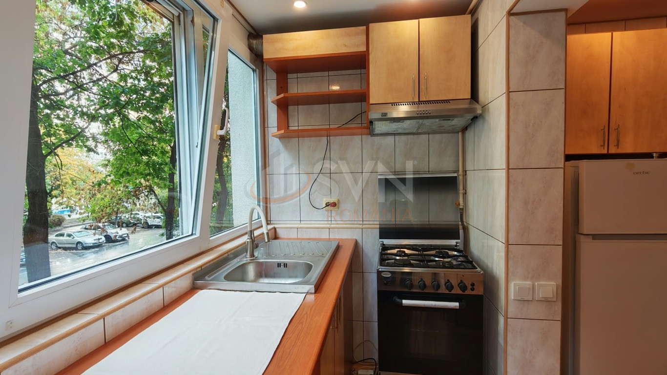 Apartament, 3 camere Bucuresti/Crangasi