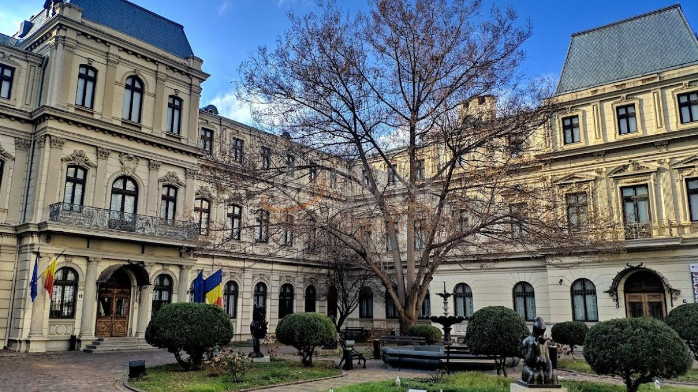 Apartament, 3 camere Bucuresti/Decebal