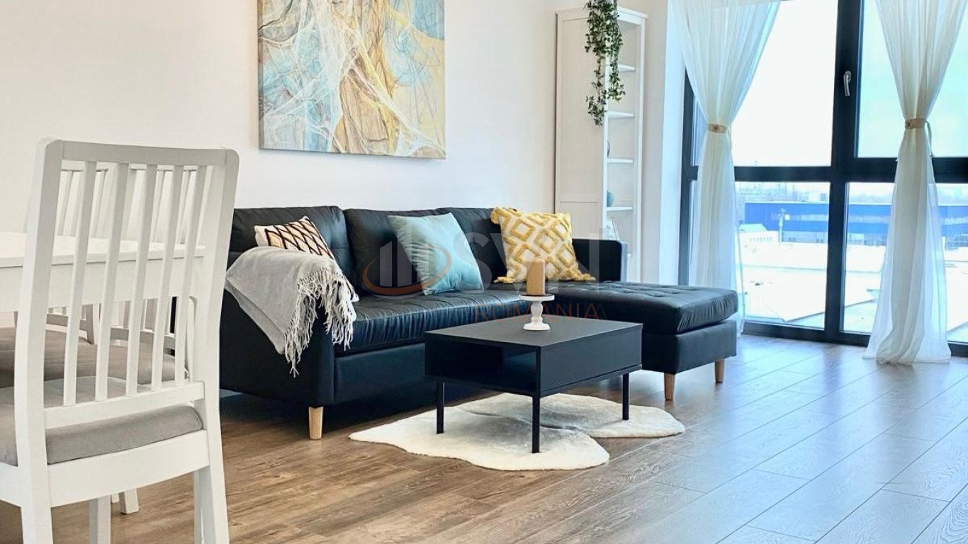 Apartament, 3 camere Bucuresti/P-ta Presei Libere