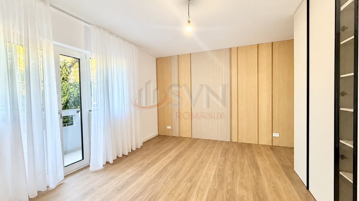 Apartament, 3 camere Bucuresti/Primaverii
