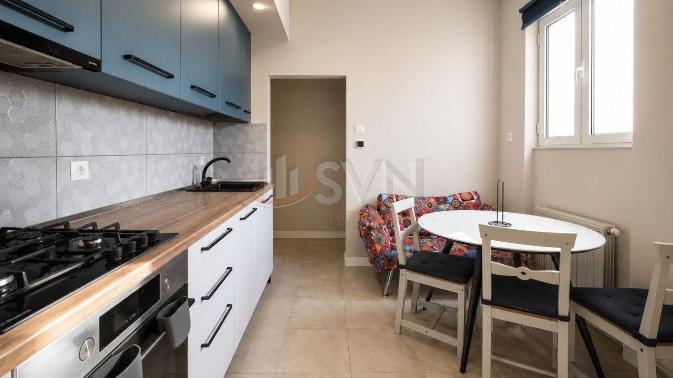 Apartament, 3 camere Bucuresti/Primaverii
