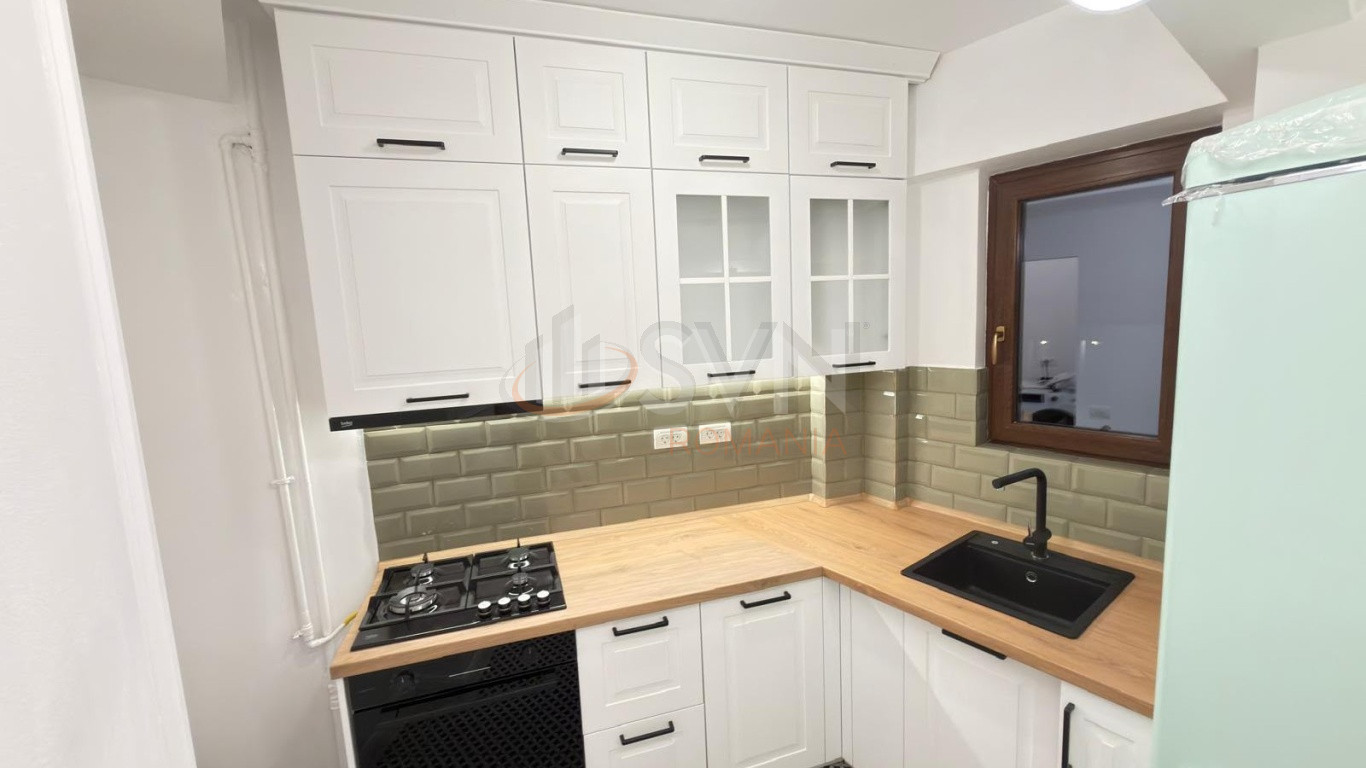 Apartament, 3 camere Bucuresti/P-ta Victoriei