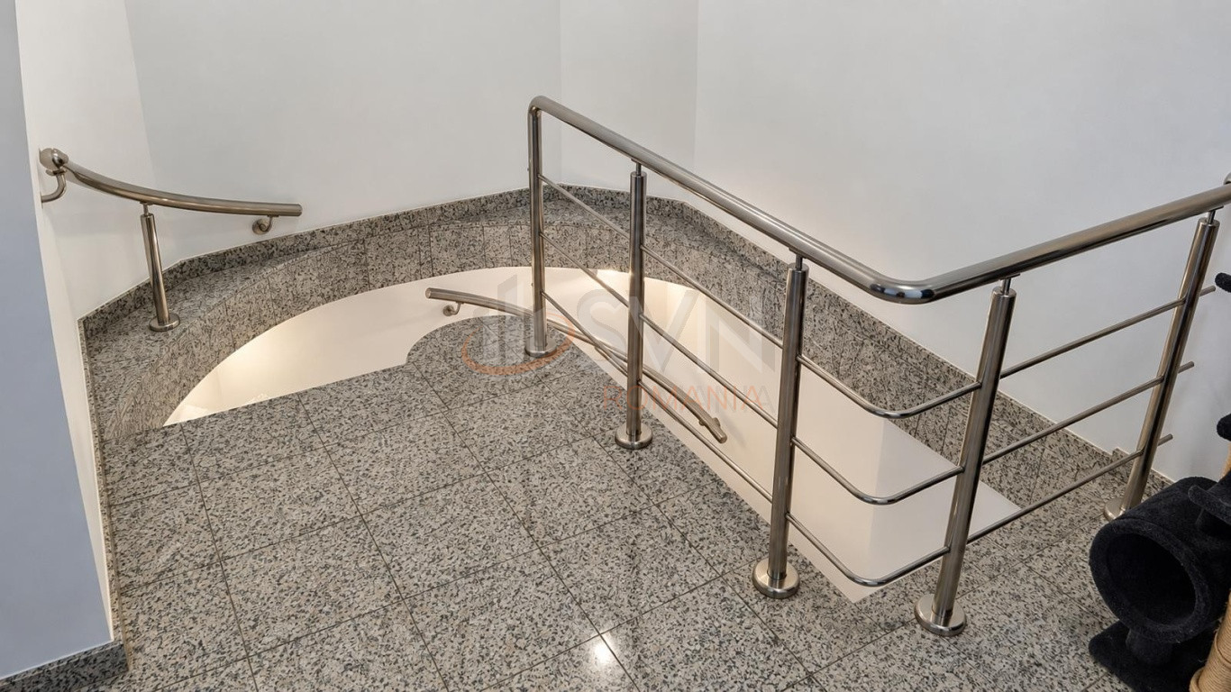 Apartament, 3 camere Bucuresti/Primaverii