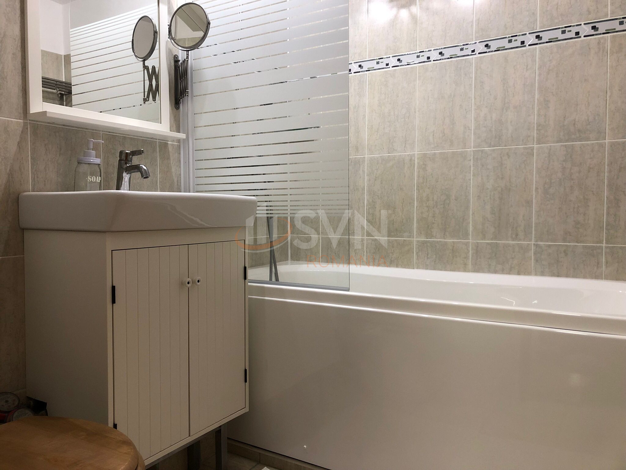 Apartament, 3 camere Bucuresti/Timpuri Noi
