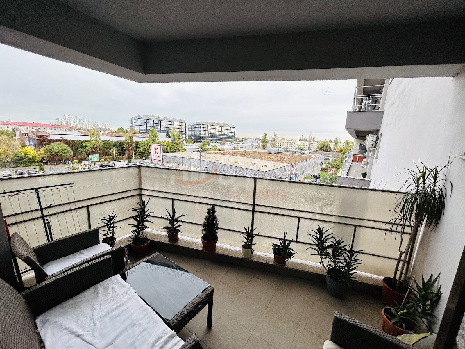 Apartament, 3 camere Bucuresti/Bucurestii Noi