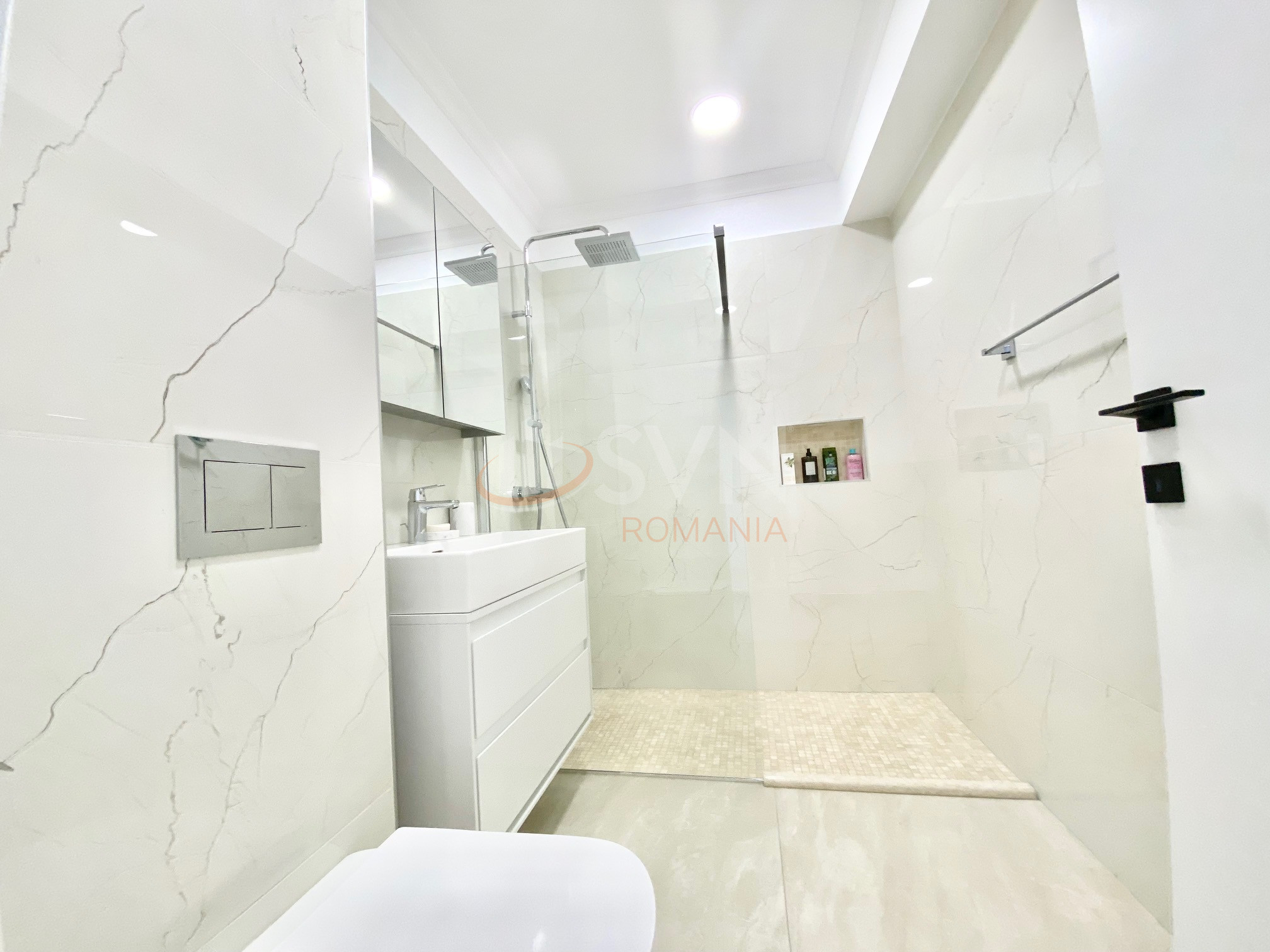 Apartament, 3 camere Bucuresti/Sisesti