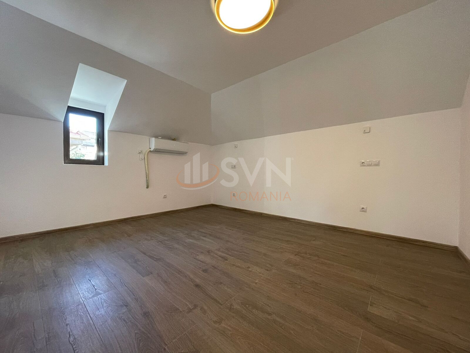 Apartament, 3 camere Bucuresti/Primaverii