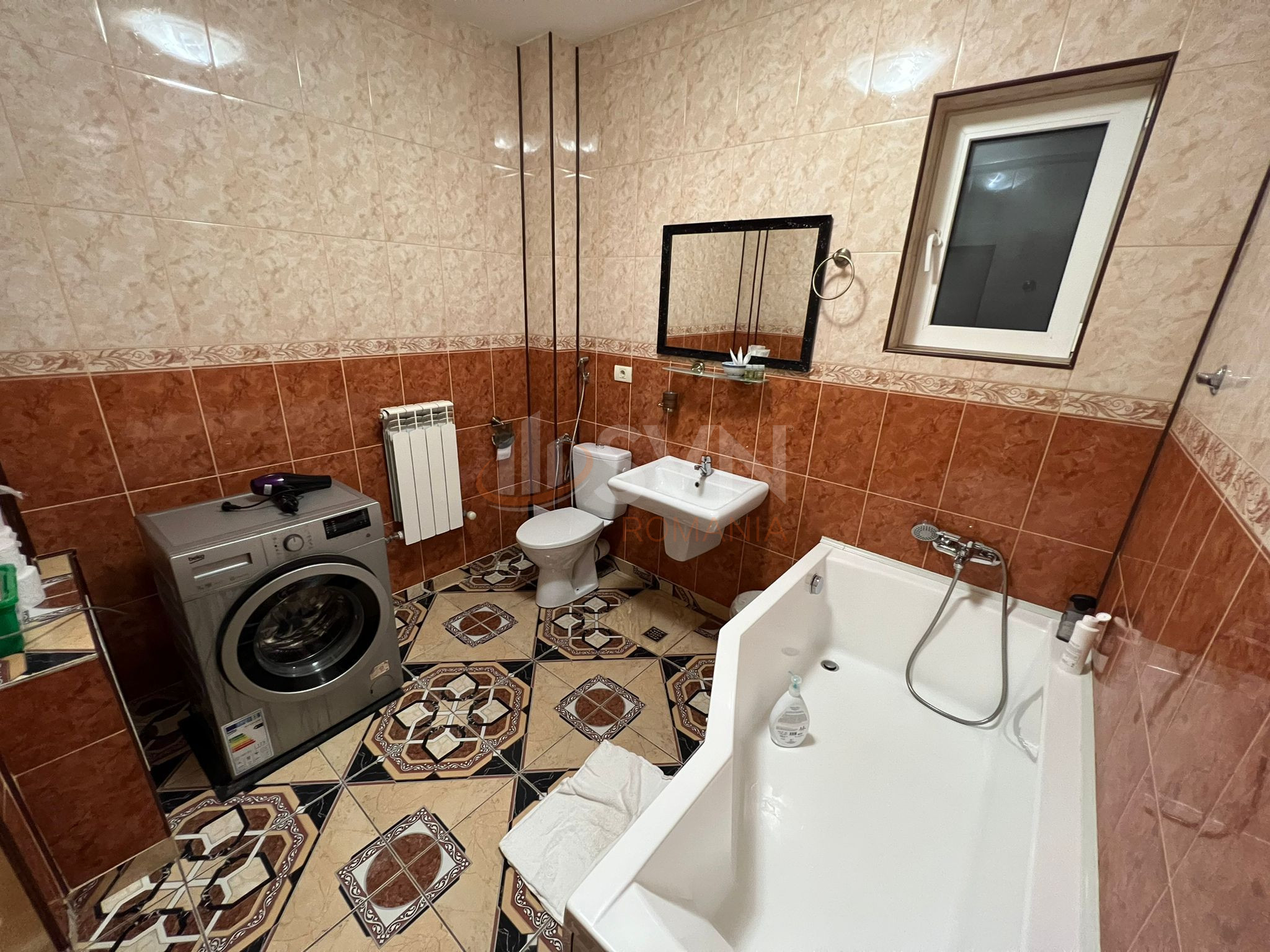 Apartament, 3 camere Bucuresti/Piata Unirii (s4)