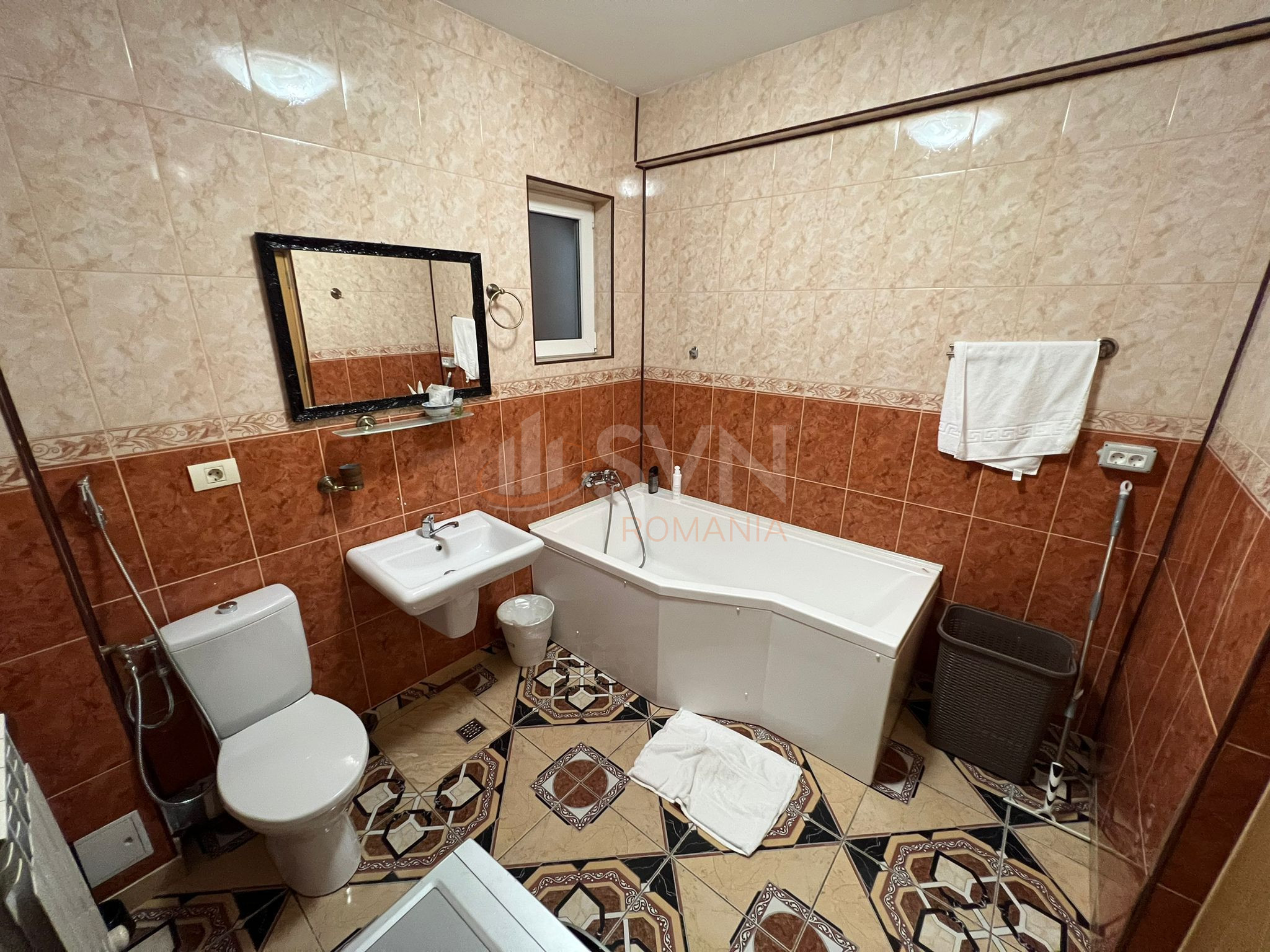Apartament, 3 camere Bucuresti/Piata Unirii (s4)