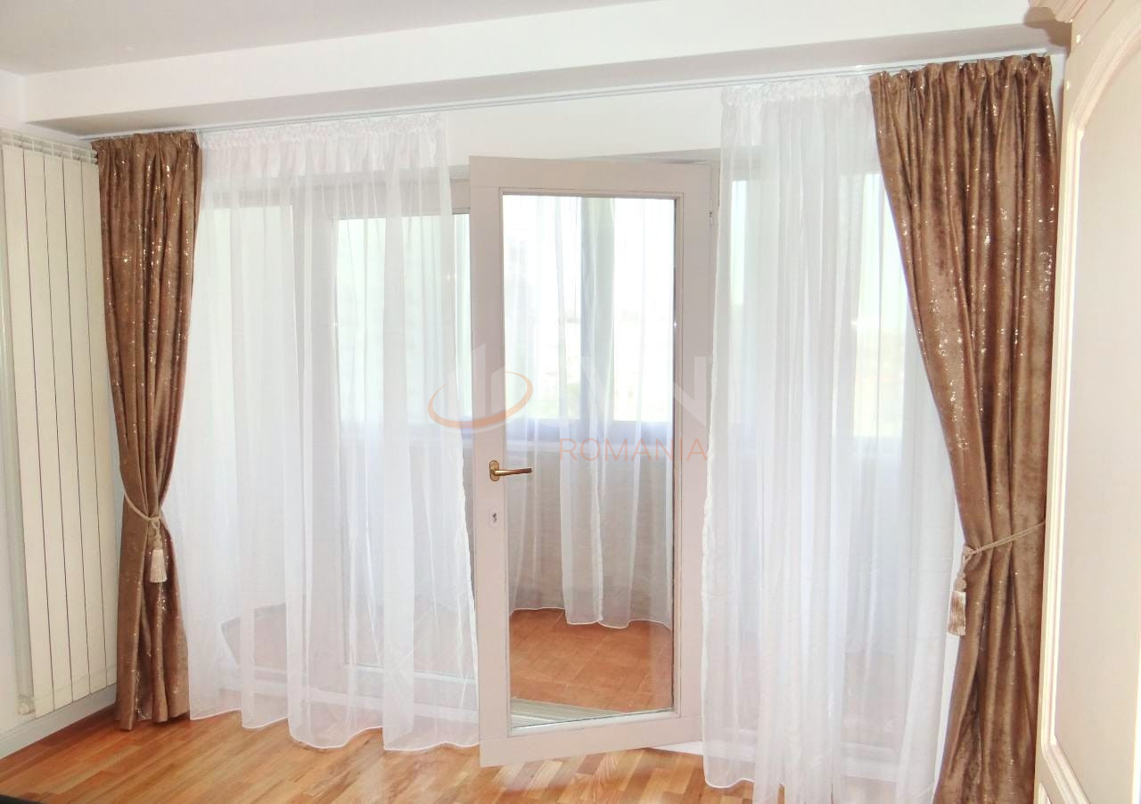 Apartament, 3 camere Bucuresti/Decebal