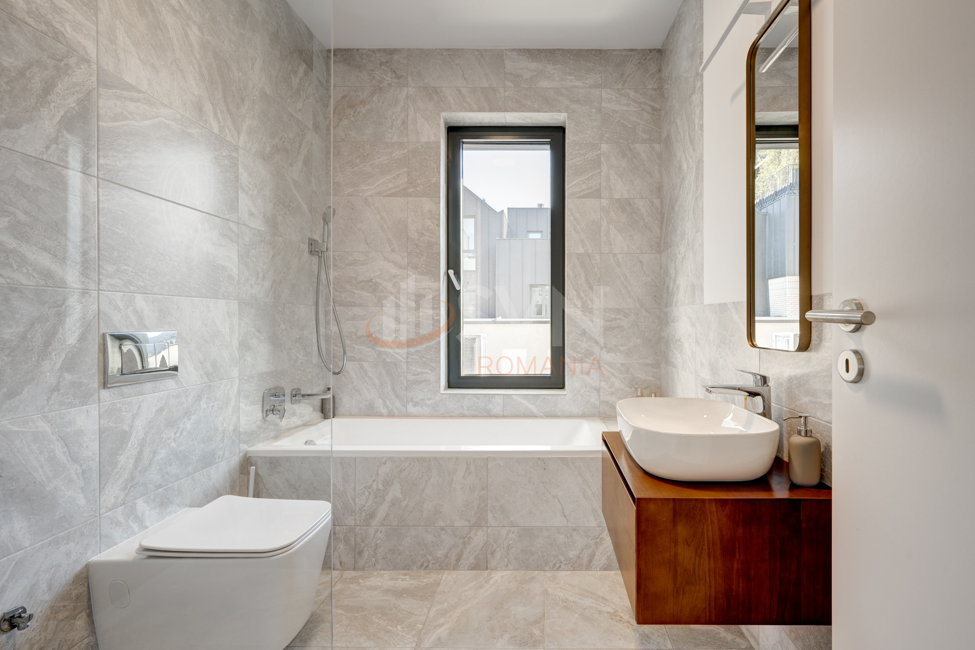 Apartament, 3 camere Bucuresti/Pipera