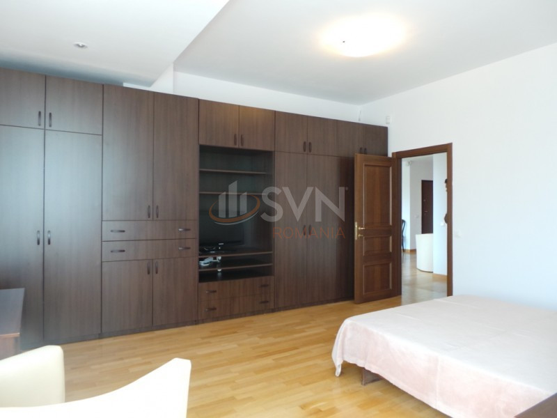 Apartament, 3 camere Bucuresti/Aviatorilor