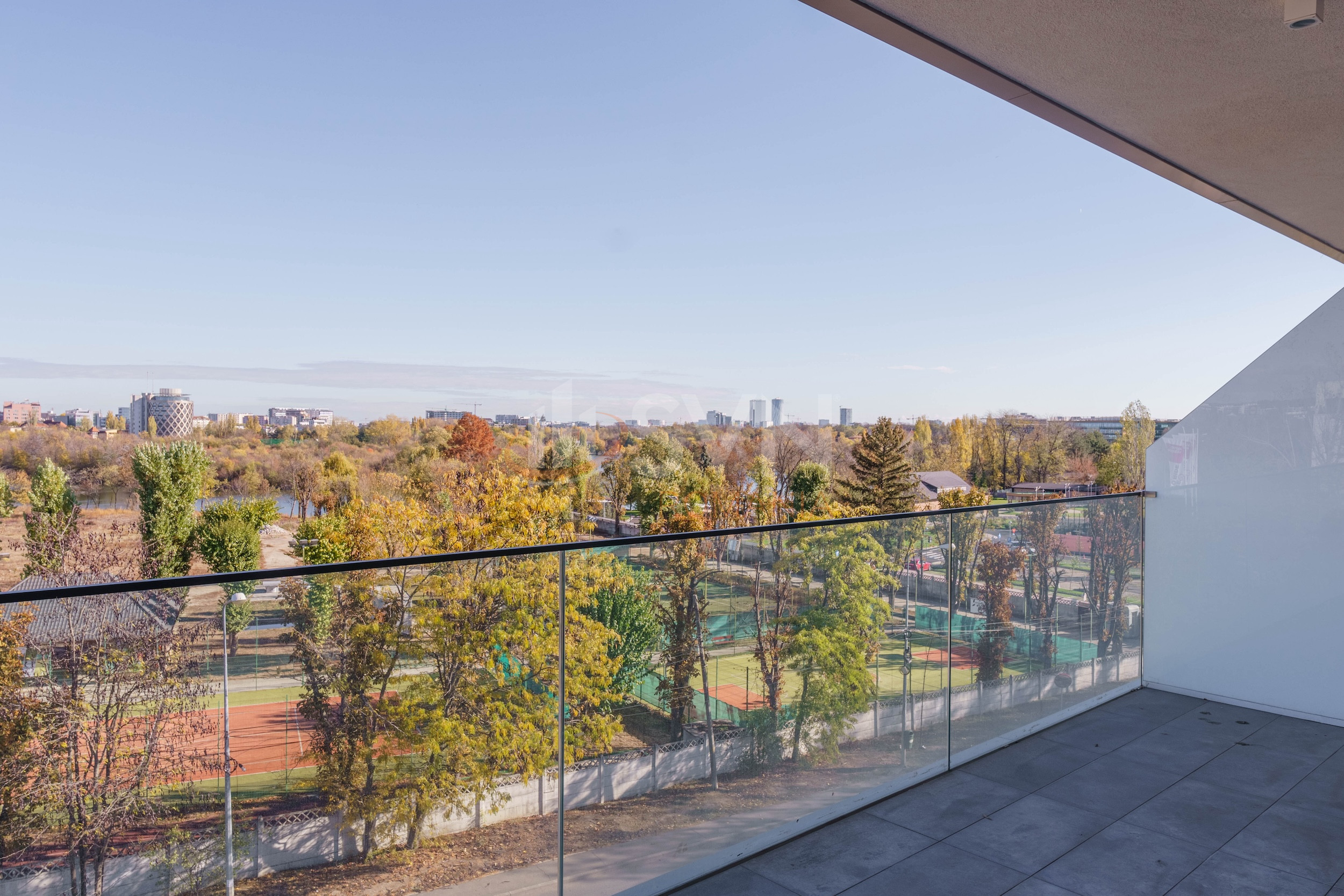 Apartament, 3 camere Bucuresti/Baneasa