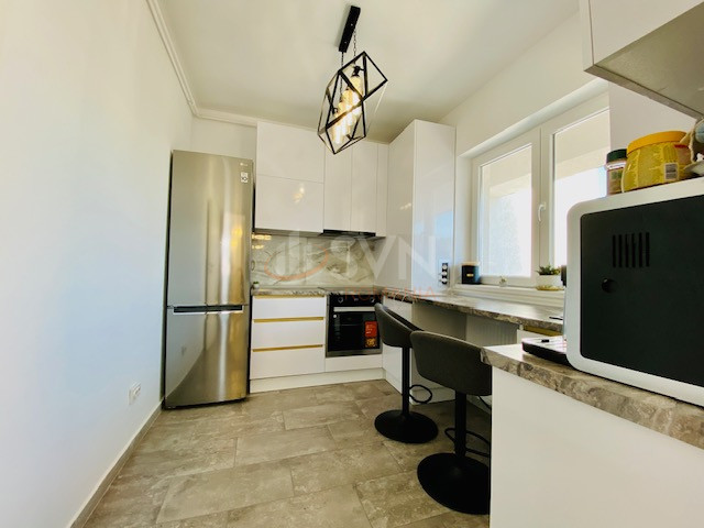 Apartament, 3 camere Bucuresti/Titan