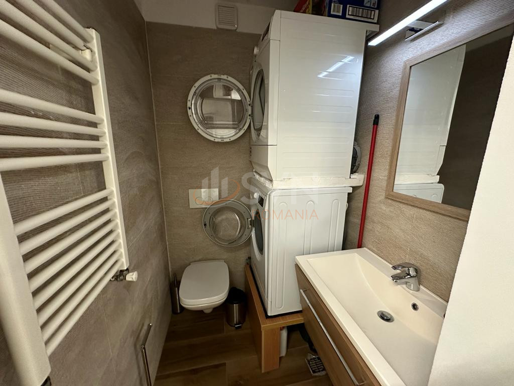 Apartament, 3 camere Bucuresti/Piata Victoriei