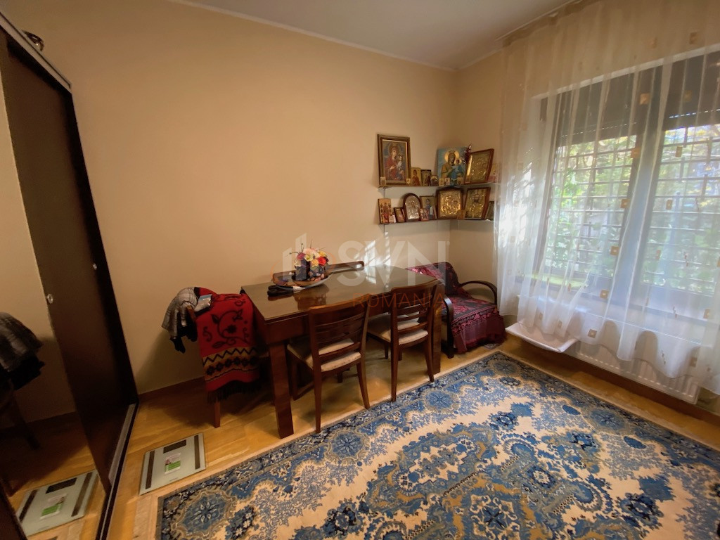 Apartament, 3 camere Bucuresti/Primaverii