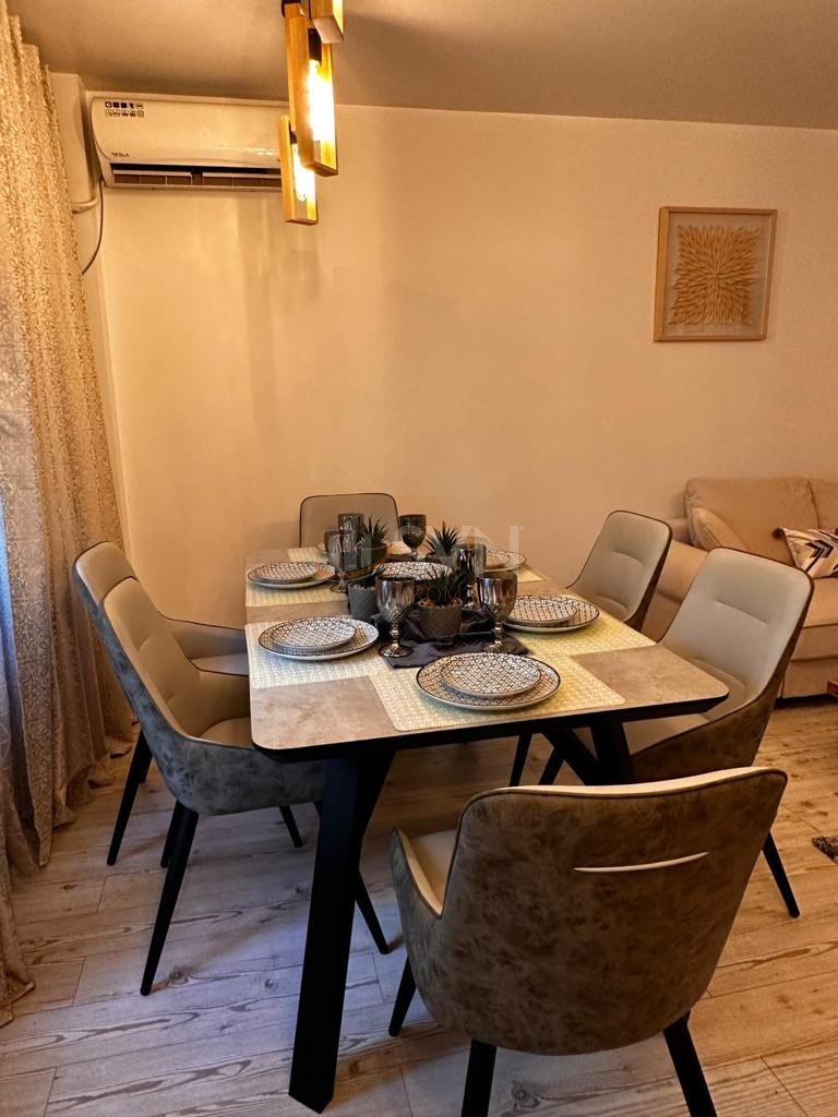 Apartament, 3 camere Bucuresti/Decebal