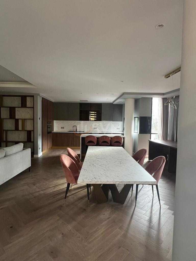 Apartament, 3 camere Bucuresti/Herastrau