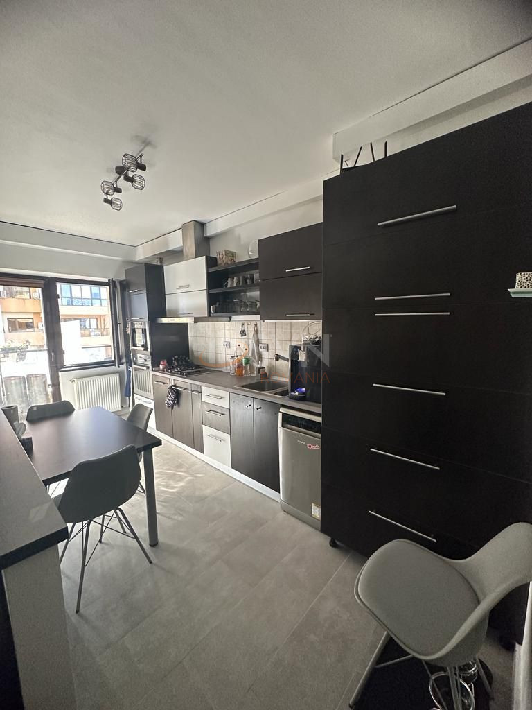 Apartament, 3 camere Bucuresti/Grozavesti