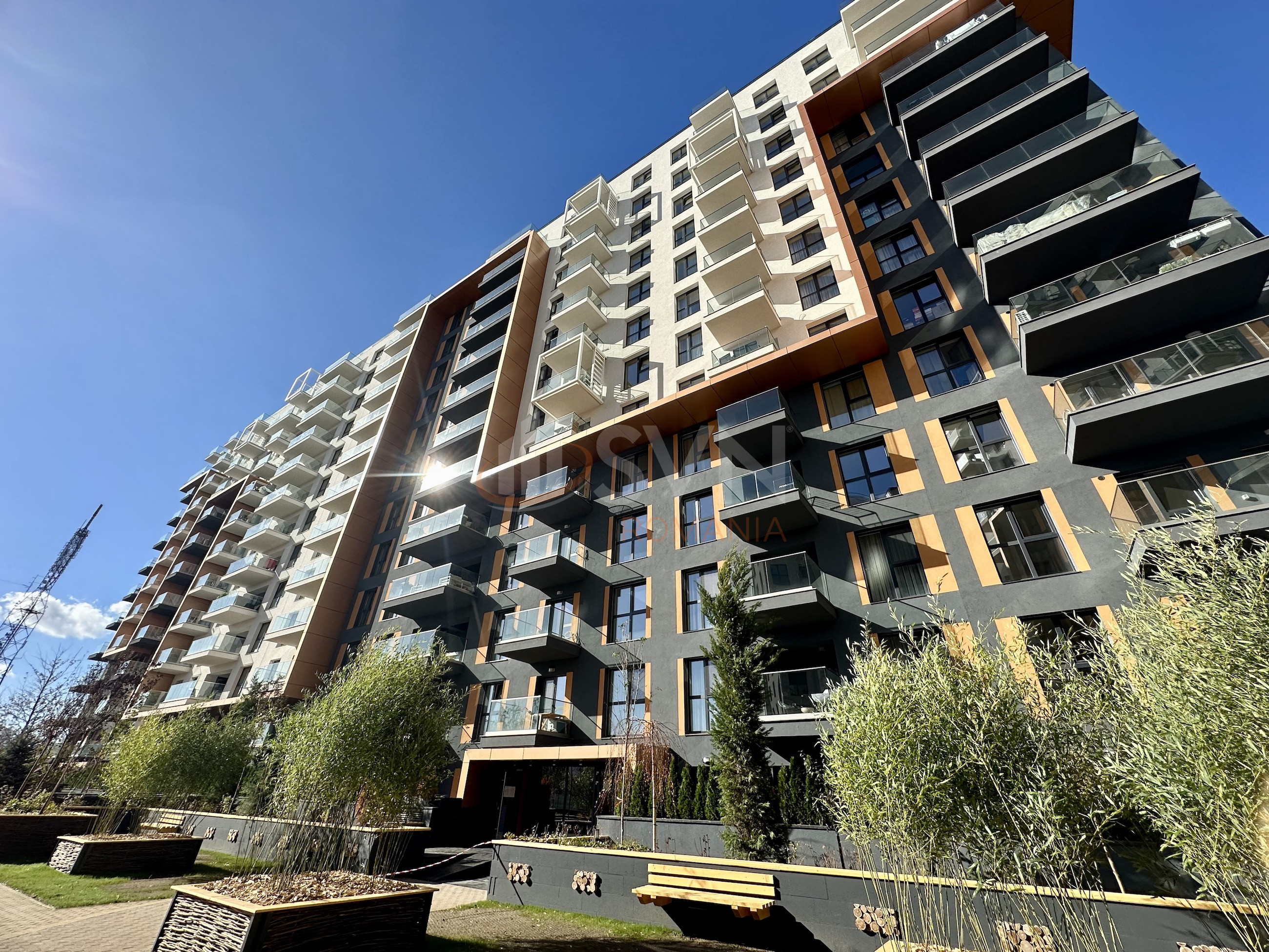 Apartament, 3 camere Bucuresti/1 Mai