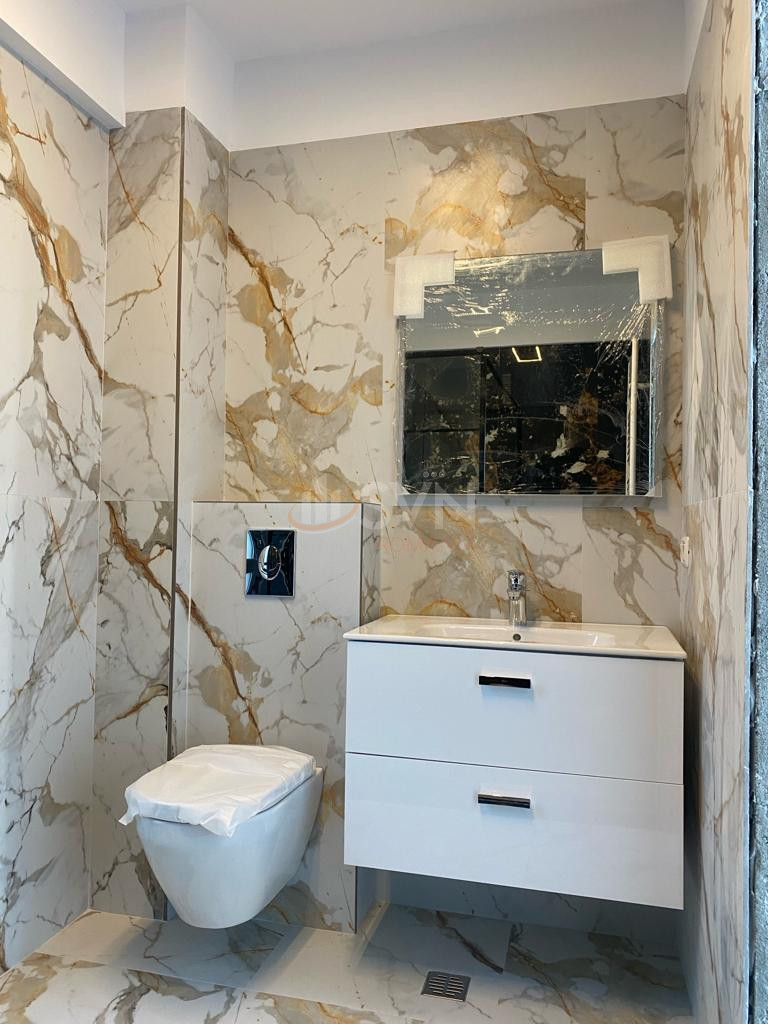 Apartament, 3 camere Bucuresti/Jiului
