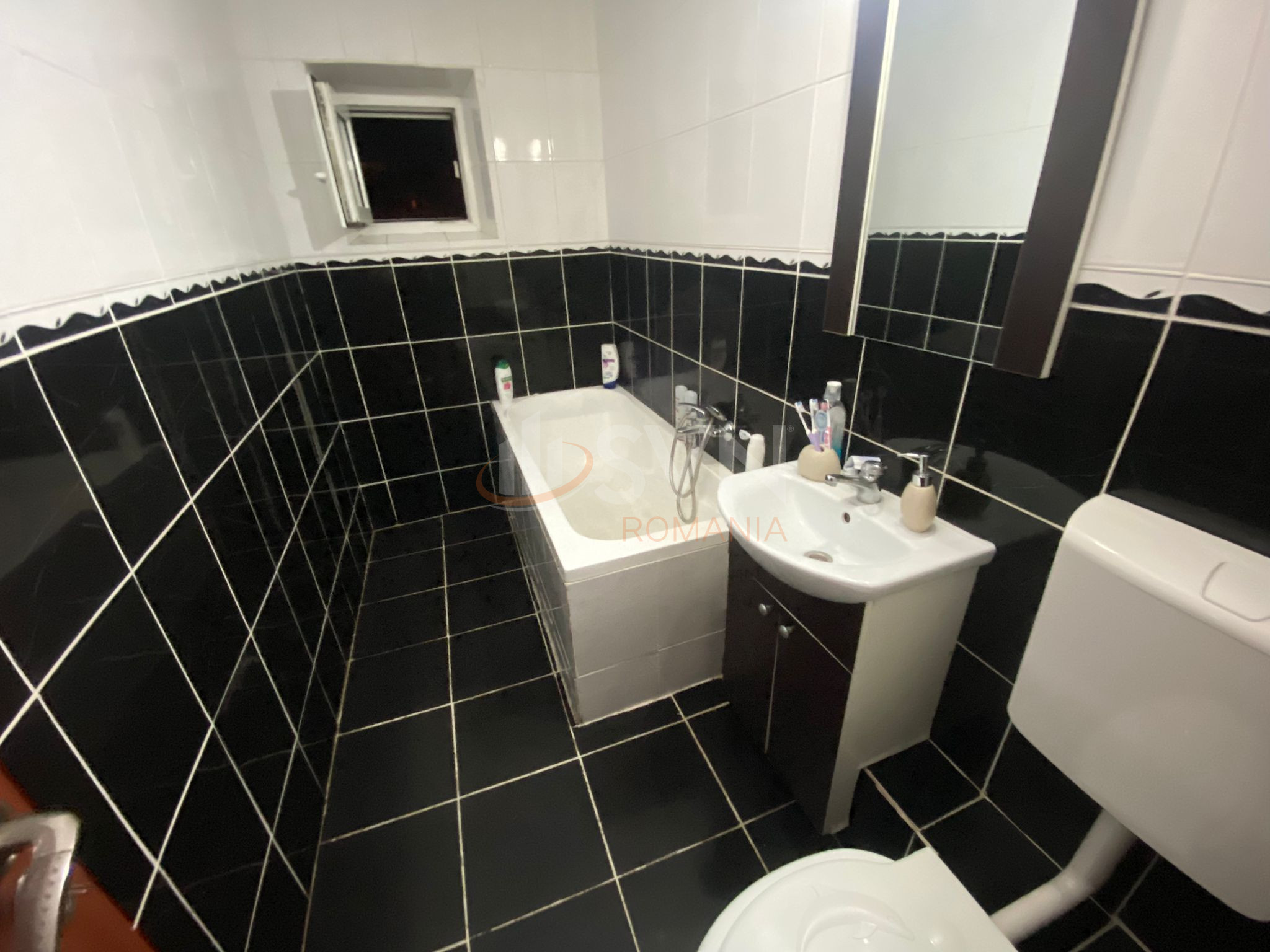 Apartament, 3 camere Bucuresti/Nerva Traian