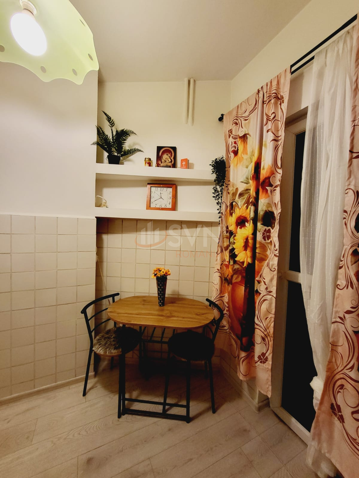 Apartament, 3 camere Bucuresti/Piata Victoriei